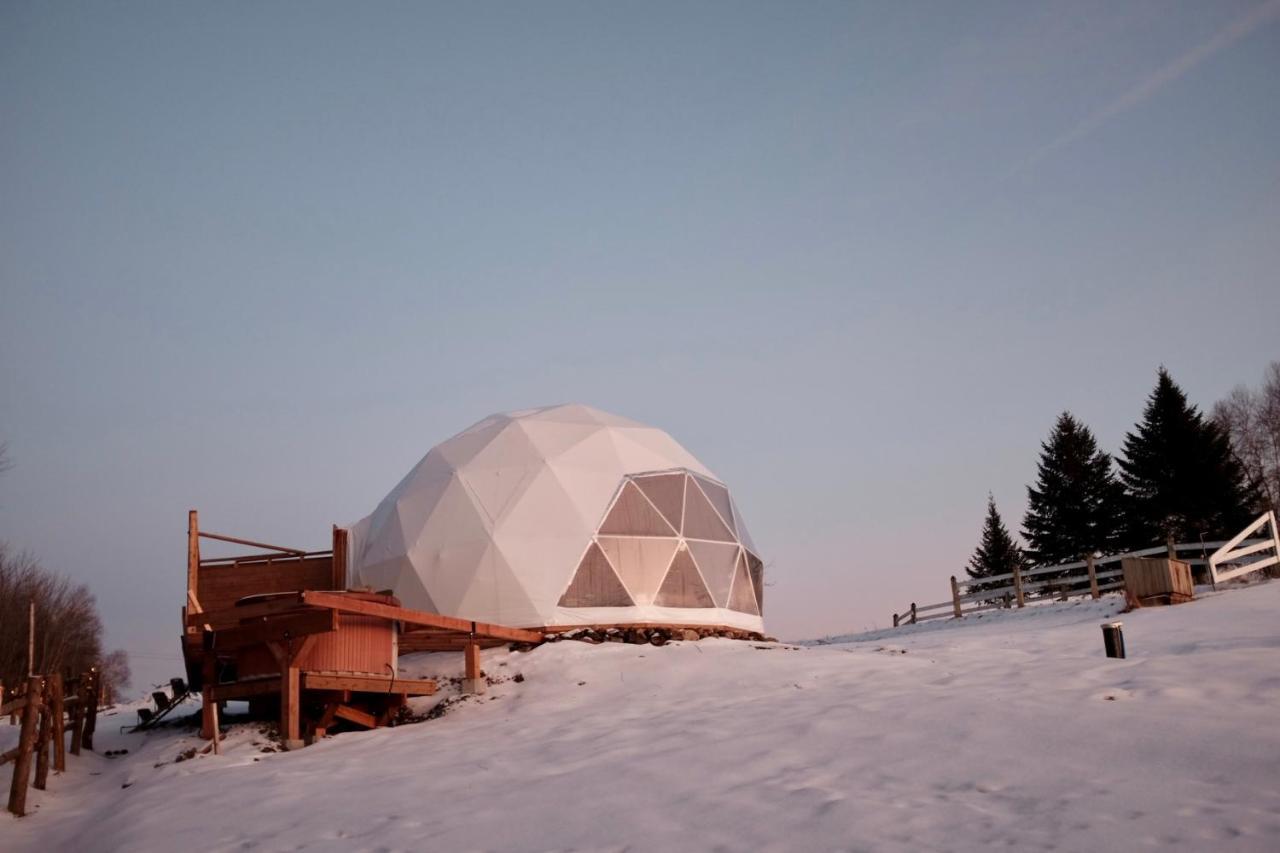 Mi-Clos - Luxury Pods With Private Jacuzzis Orford Exterior photo
