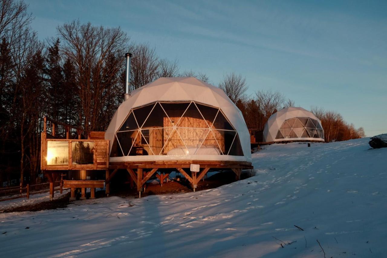Mi-Clos - Luxury Pods With Private Jacuzzis Orford Exterior photo